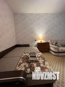 1-к квартира, посуточно, 40м2, 3/9 этаж