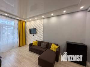 Студия квартира, посуточно, 38м2, 4/7 этаж