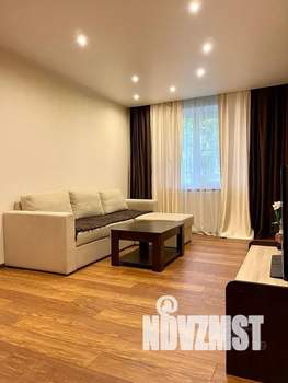 2-к квартира, посуточно, 45м2, 1/5 этаж