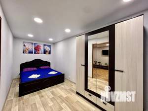 1-к квартира, посуточно, 48м2, 1/1 этаж