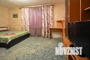 1-к квартира, посуточно, 40м2, 4/5 этаж