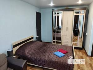 1-к квартира, посуточно, 32м2, 3/5 этаж