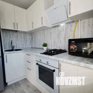 2-к квартира, посуточно, 47м2, 1/5 этаж