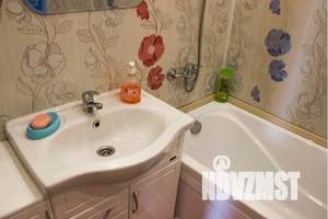 2-к квартира, посуточно, 45м2, 5/10 этаж