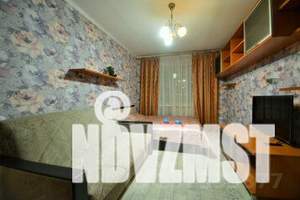 1-к квартира, посуточно, 38м2, 1/5 этаж