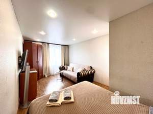 1-к квартира, посуточно, 33м2, 2/9 этаж