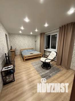 1-к квартира, посуточно, 32м2, 3/5 этаж