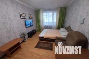 1-к квартира, посуточно, 33м2, 2/10 этаж