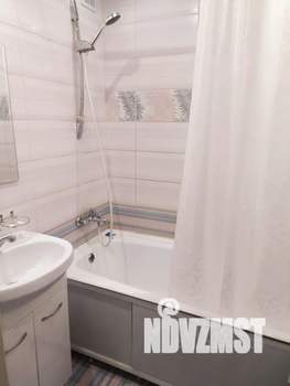 2-к квартира, посуточно, 45м2, 1/10 этаж