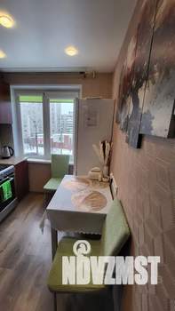 1-к квартира, посуточно, 30м2, 4/9 этаж