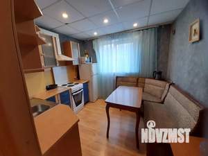 1-к квартира, посуточно, 33м2, 6/9 этаж