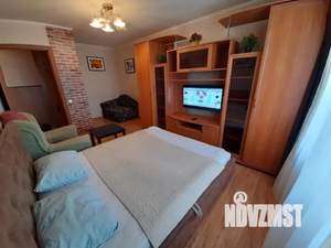 1-к квартира, посуточно, 33м2, 2/9 этаж