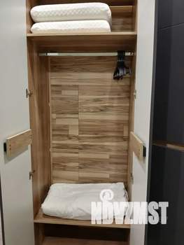 Студия квартира, посуточно, 35м2, 1/3 этаж