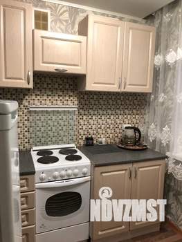 1-к квартира, посуточно, 32м2, 5/5 этаж