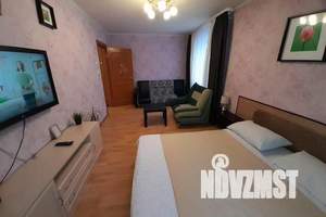 1-к квартира, посуточно, 33м2, 2/10 этаж