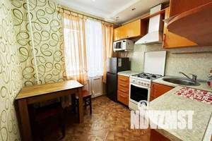 1-к квартира, посуточно, 31м2, 3/5 этаж