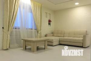 Студия квартира, посуточно, 33м2, 4/5 этаж