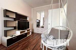 2-к квартира, посуточно, 46м2, 4/5 этаж