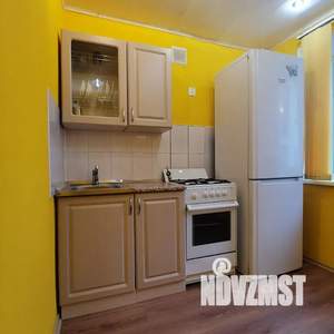 1-к квартира, посуточно, 33м2, 4/5 этаж