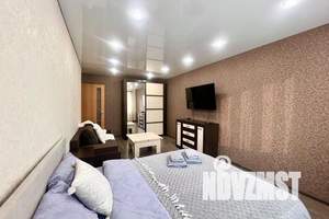 2-к квартира, посуточно, 47м2, 5/5 этаж
