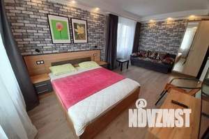 1-к квартира, посуточно, 33м2, 4/10 этаж