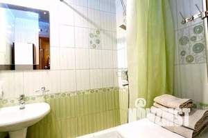 1-к квартира, посуточно, 40м2, 2/9 этаж