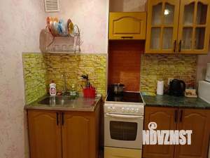 1-к квартира, посуточно, 32м2, 6/9 этаж
