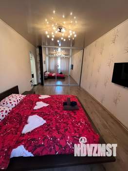 1-к квартира, посуточно, 40м2, 8/10 этаж