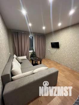 1-к квартира, посуточно, 35м2, 2/9 этаж