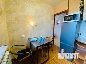 2-к квартира, посуточно, 45м2, 5/5 этаж