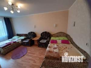 1-к квартира, посуточно, 33м2, 6/9 этаж