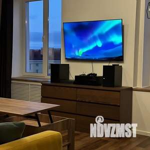 Студия квартира, посуточно, 33м2, 7/9 этаж