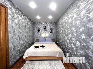 1-к квартира, посуточно, 47м2, 1/1 этаж