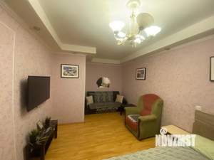 1-к квартира, посуточно, 33м2, 6/9 этаж