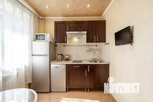 2-к квартира, посуточно, 41м2, 1/1 этаж