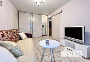 1-к квартира, посуточно, 47м2, 1/1 этаж