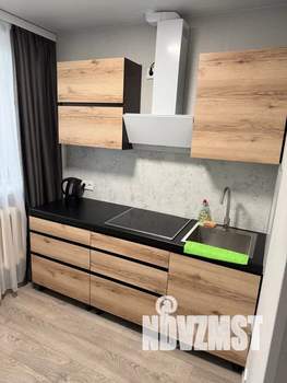 1-к квартира, посуточно, 32м2, 1/9 этаж