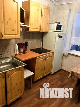 1-к квартира, посуточно, 33м2, 9/9 этаж