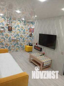 2-к квартира, посуточно, 45м2, 1/5 этаж