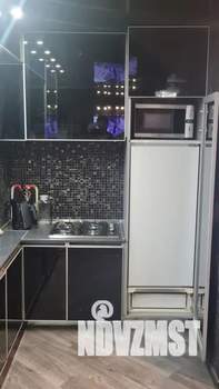 2-к квартира, посуточно, 45м2, 5/5 этаж