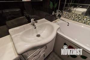 1-к квартира, посуточно, 33м2, 1/1 этаж