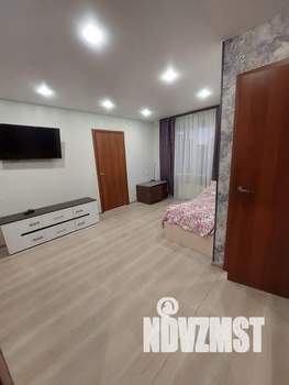 2-к квартира, посуточно, 43м2, 5/5 этаж