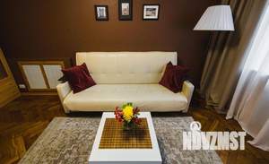 2-к квартира, посуточно, 48м2, 1/1 этаж