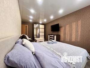 2-к квартира, посуточно, 47м2, 5/5 этаж