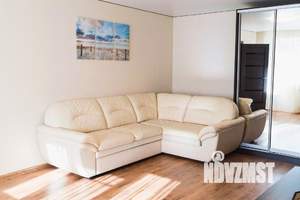 2-к квартира, посуточно, 42м2, 1/1 этаж