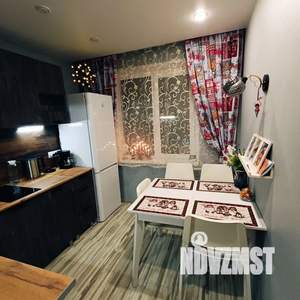 1-к квартира, посуточно, 30м2, 3/9 этаж
