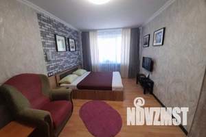 1-к квартира, посуточно, 33м2, 1/10 этаж