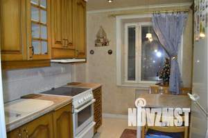 2-к квартира, посуточно, 56м2, 9/9 этаж