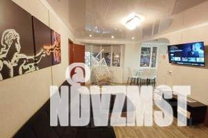 2-к квартира, посуточно, 48м2, 5/5 этаж