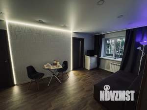 2-к квартира, посуточно, 45м2, 2/5 этаж